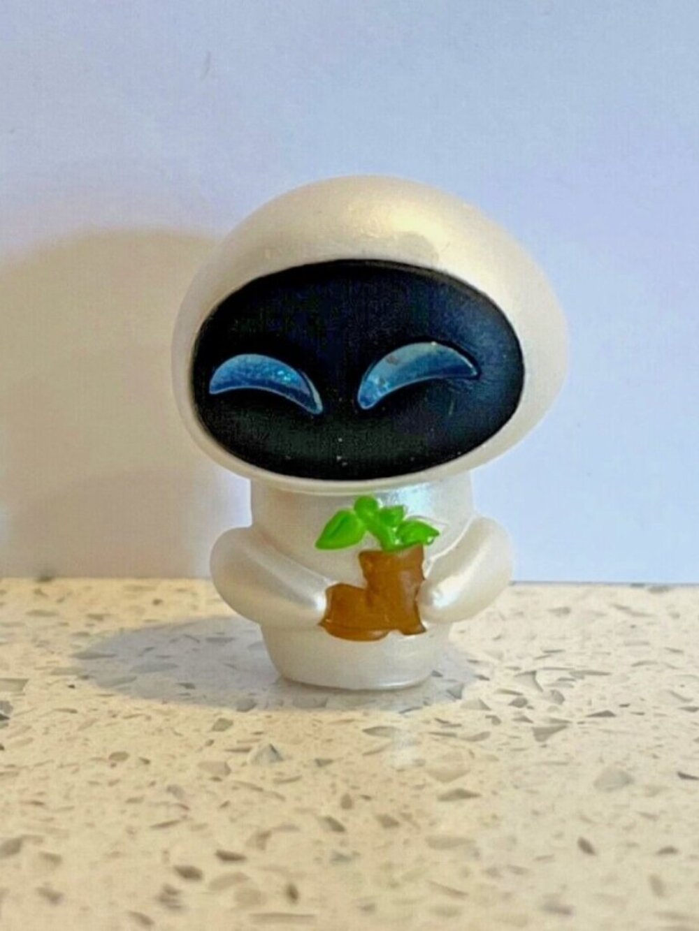 RARE Series 10 Eve Wall-E Disney Doorables